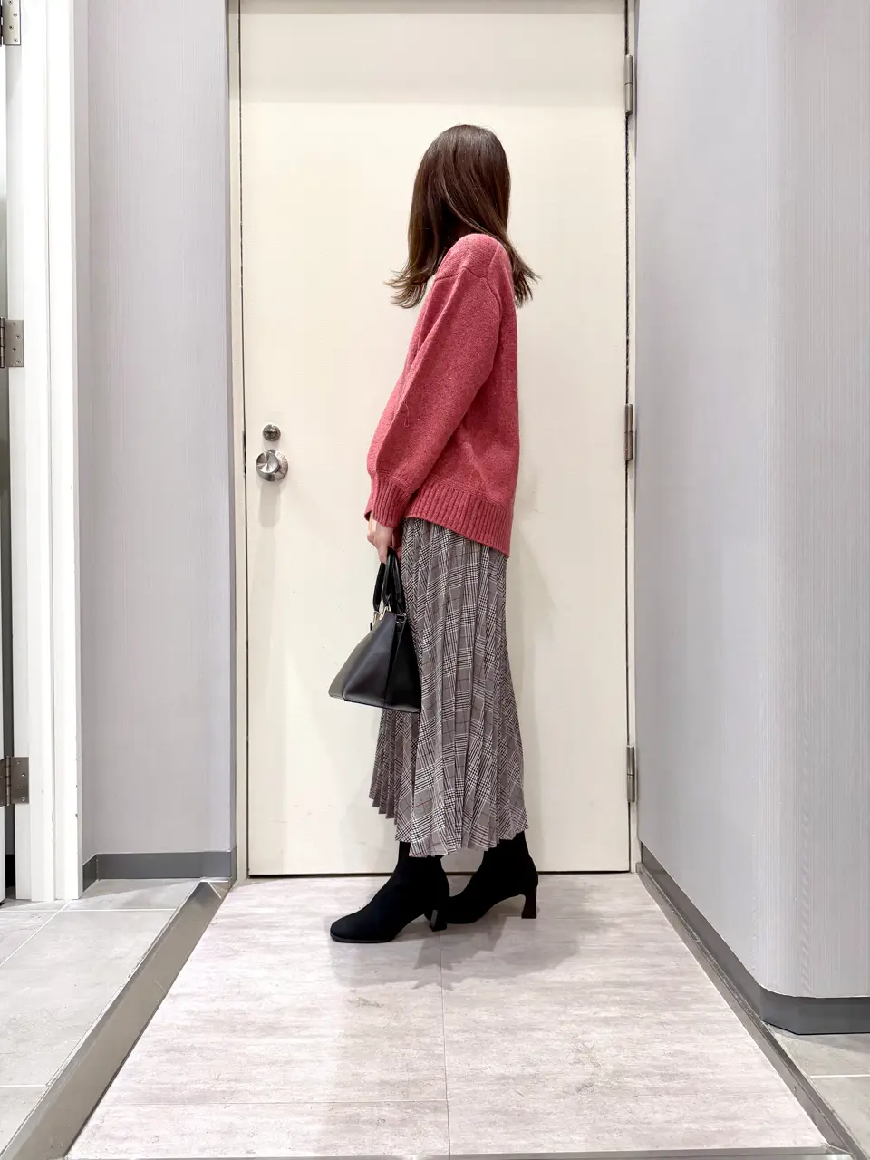 ANY 金井 コーディネート画像