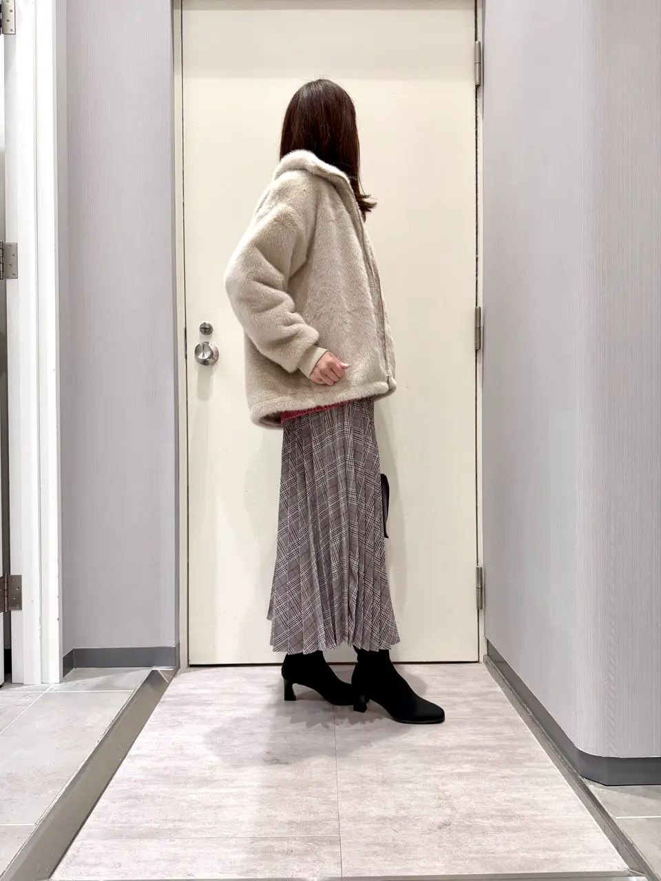 ANY 金井 コーディネート画像