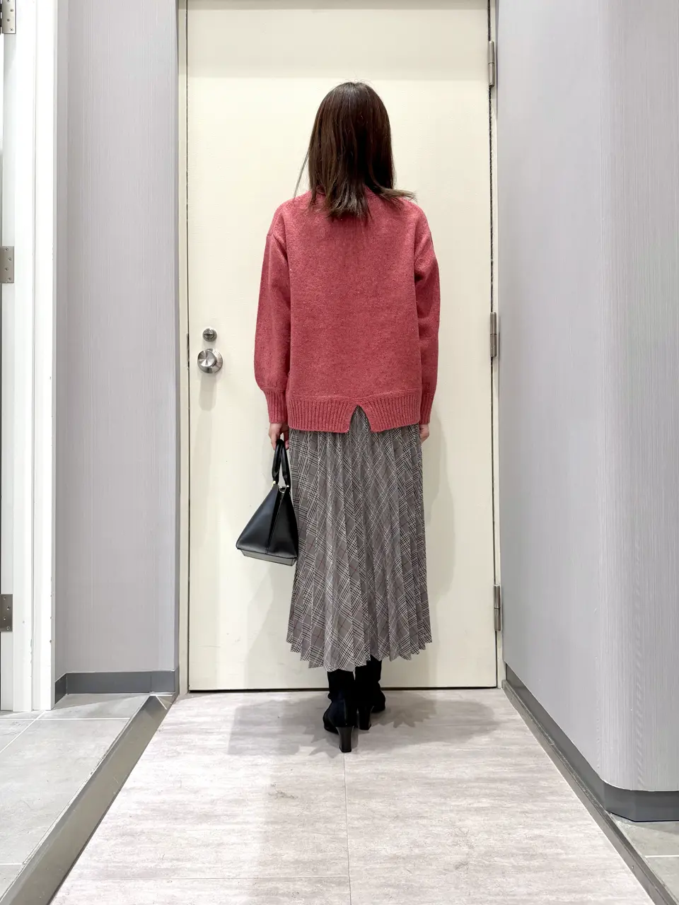 ANY 金井 コーディネート画像