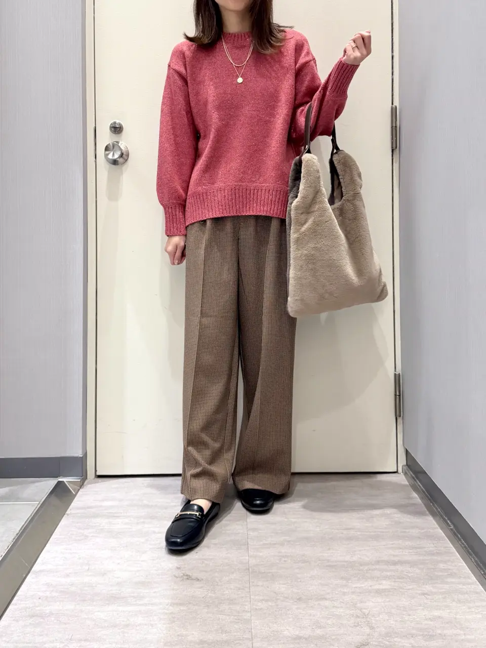 ANY 金井 コーディネート画像