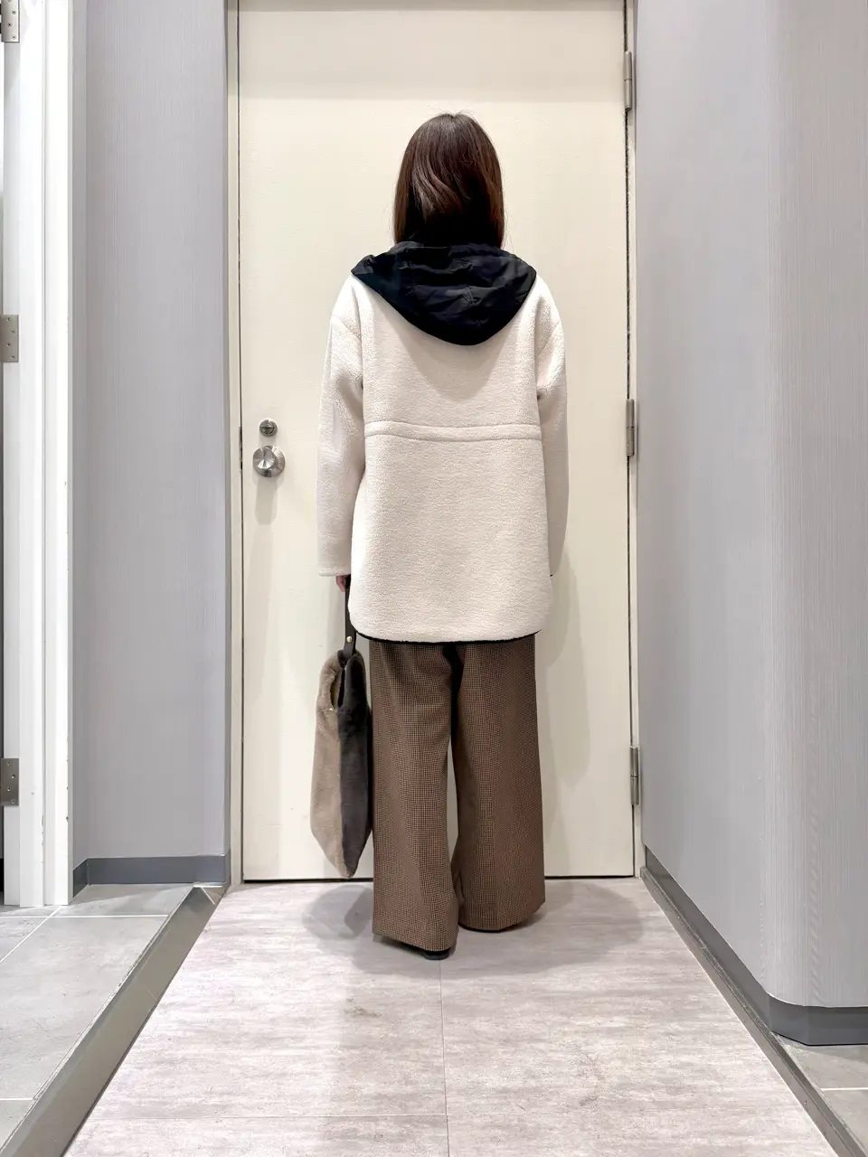 ANY 金井 コーディネート画像