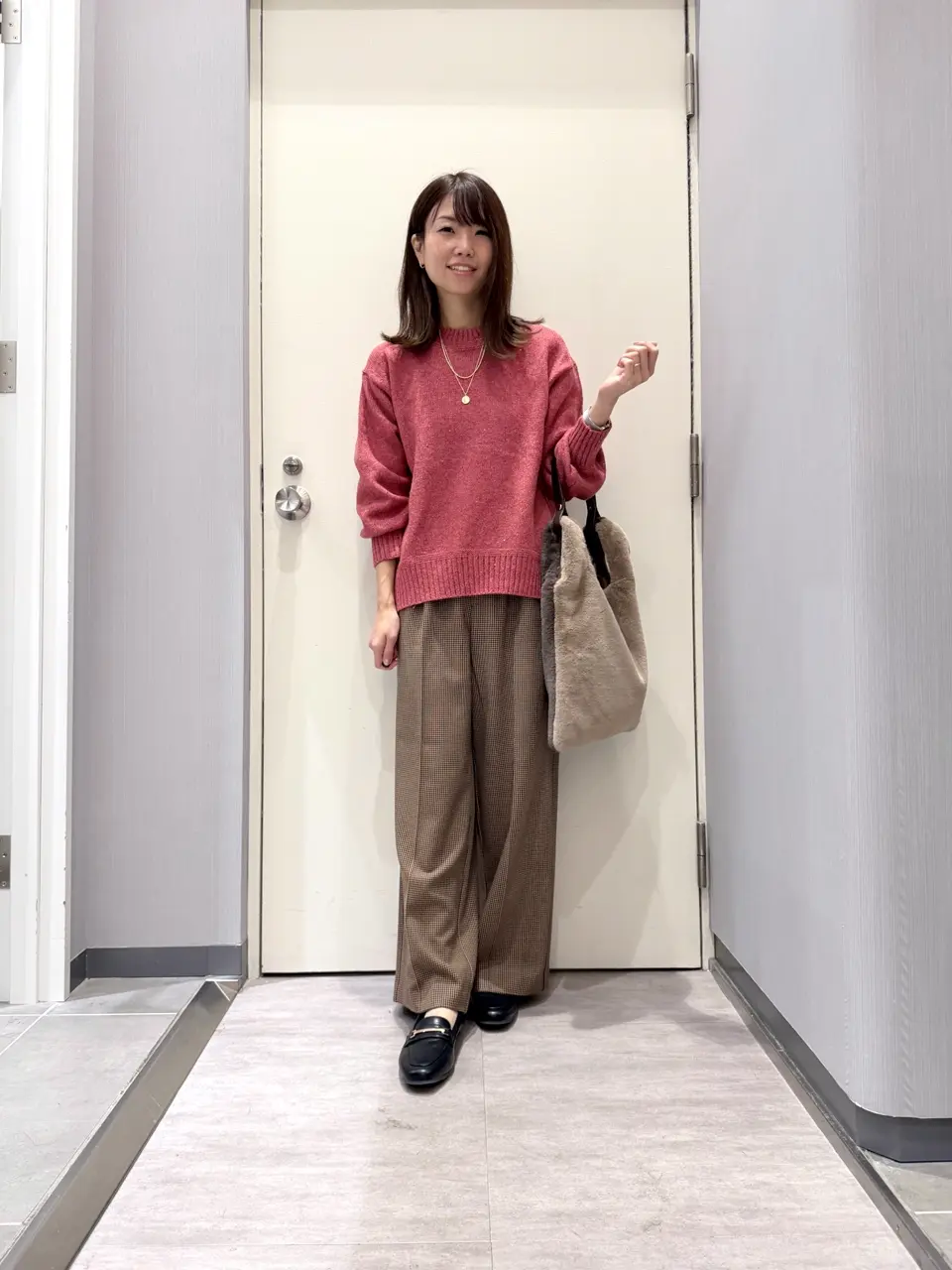 ANY 金井 コーディネート画像