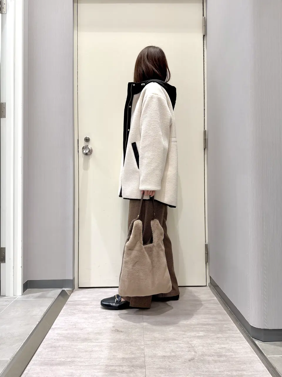 ANY 金井 コーディネート画像