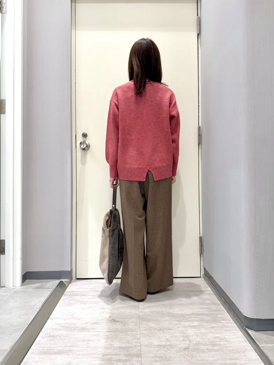 ANY 金井 コーディネート画像