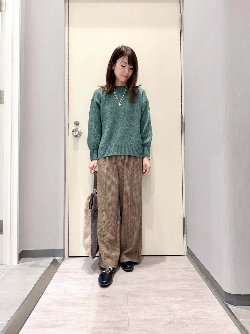 ANY 金井 コーディネート画像