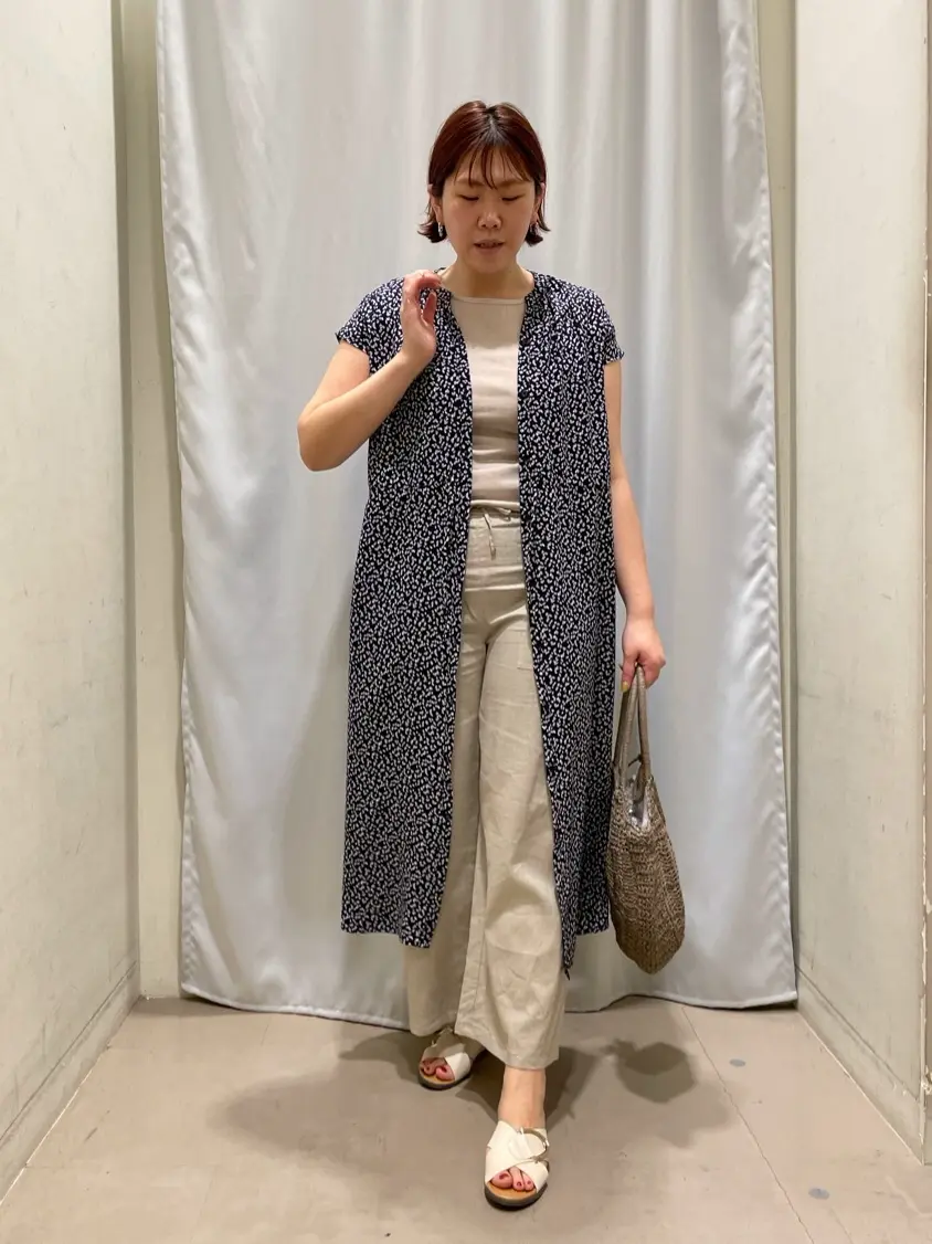 ANY 林 コーディネート画像