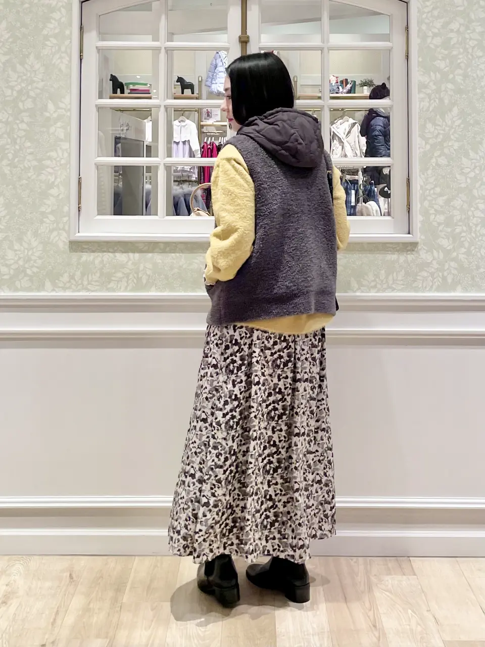 ANY MIKA コーディネート画像