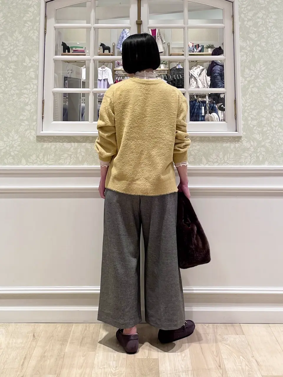 ANY MIKA コーディネート画像