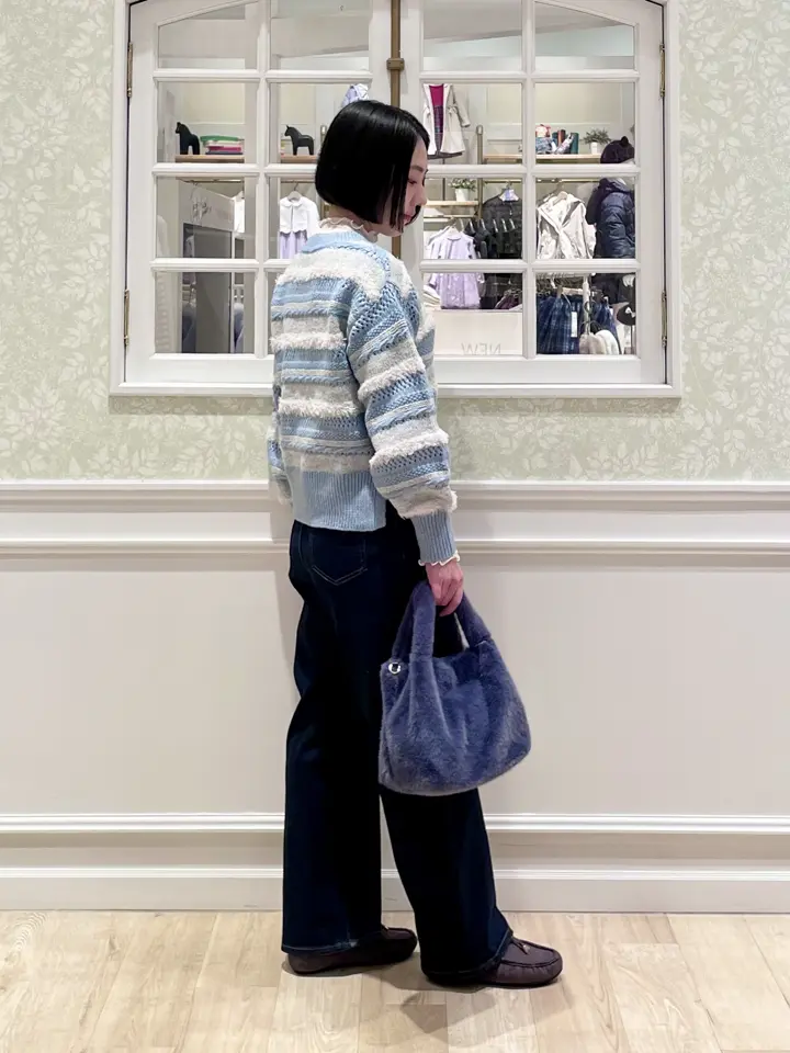 ANY MIKA コーディネート画像