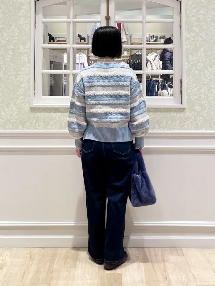 ANY MIKA コーディネート画像