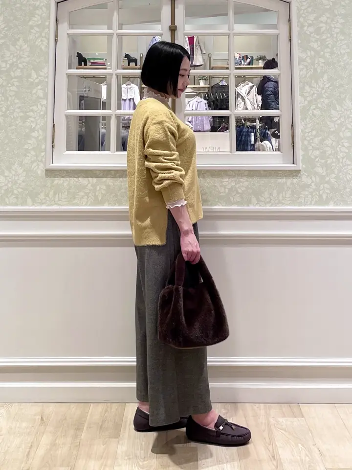 ANY MIKA コーディネート画像