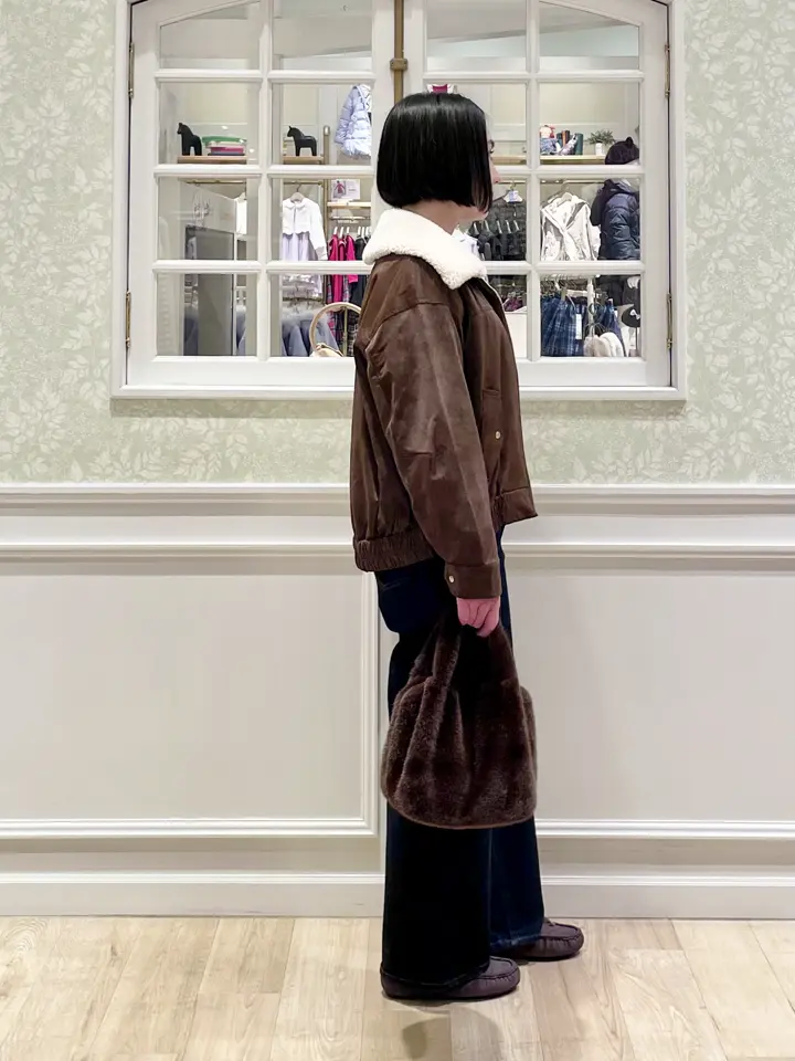 ANY MIKA コーディネート画像