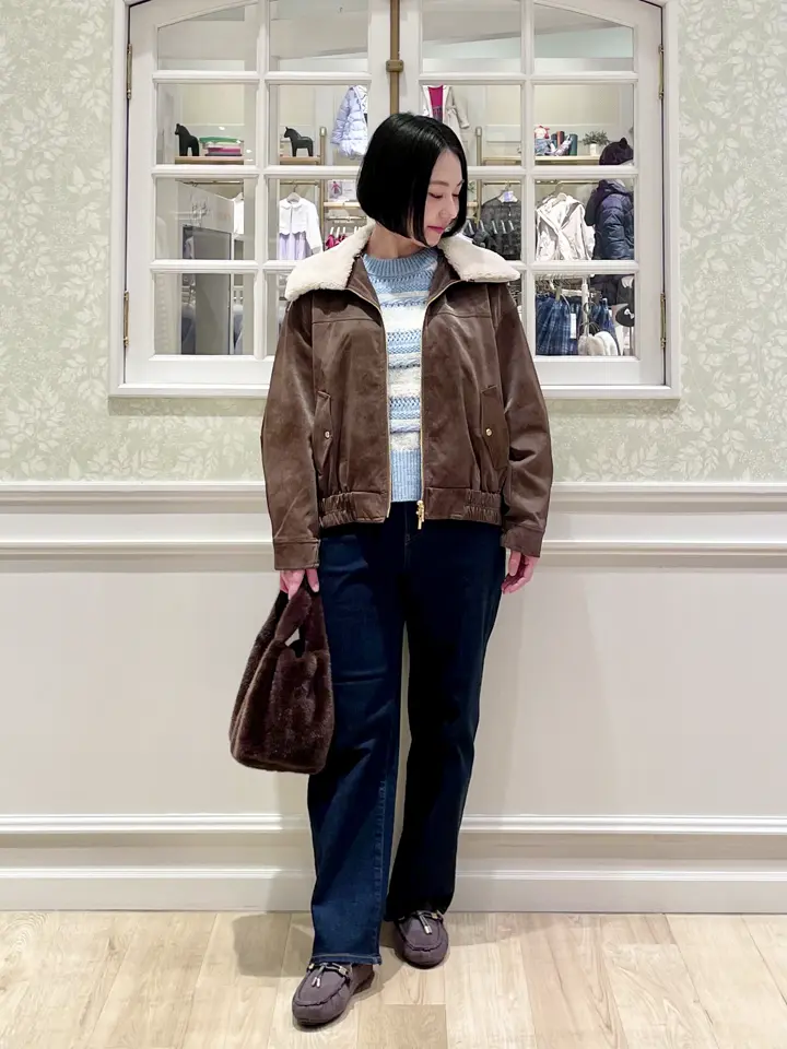 ANY MIKA コーディネート画像