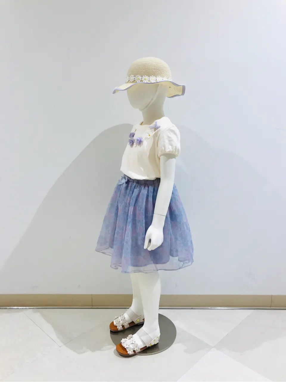 ANY 田口 コーディネート画像