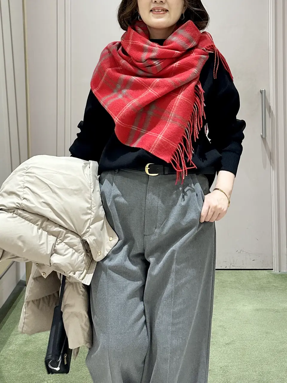 ANY フジコ コーディネート画像