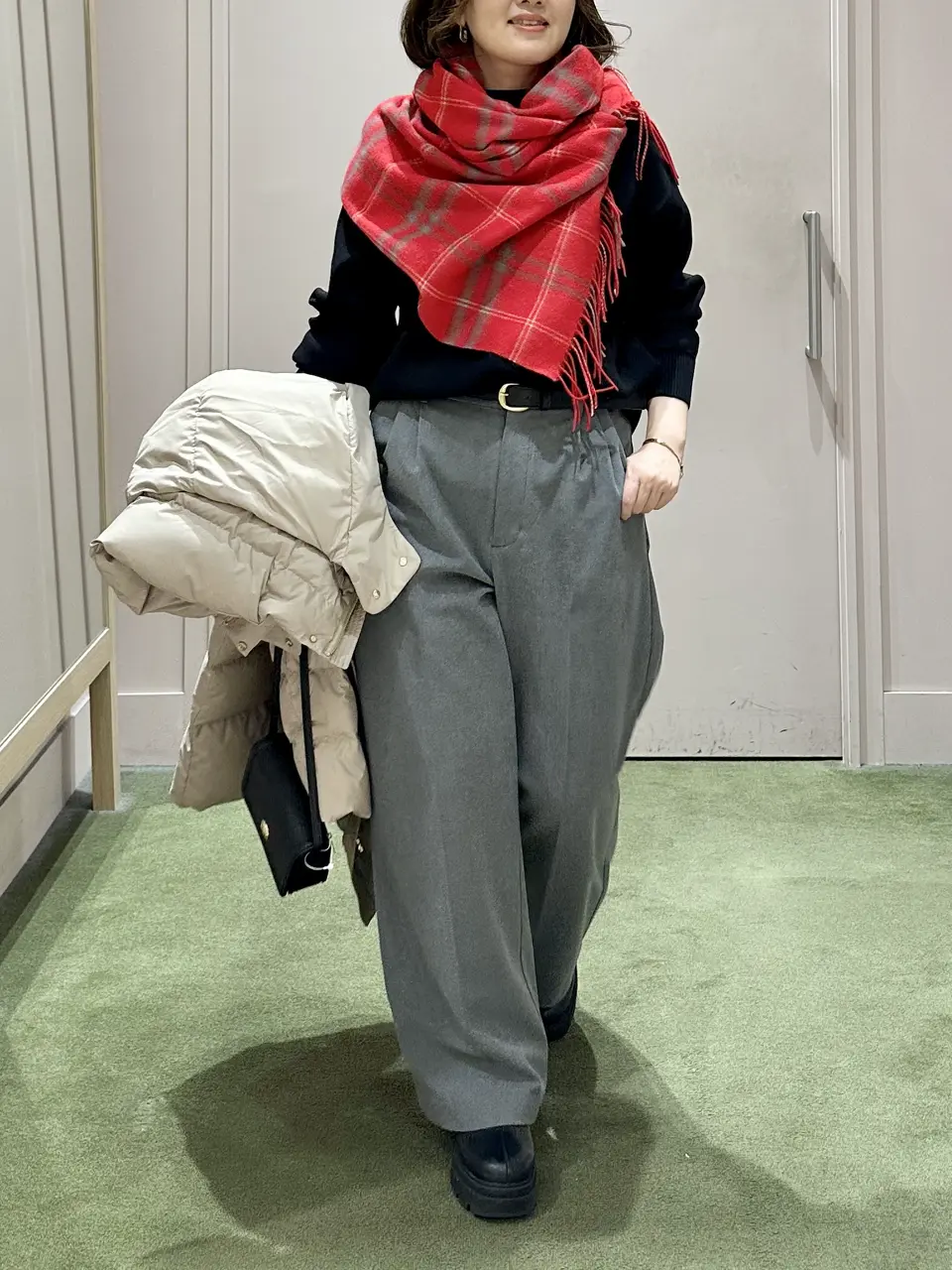 ANY フジコ コーディネート画像