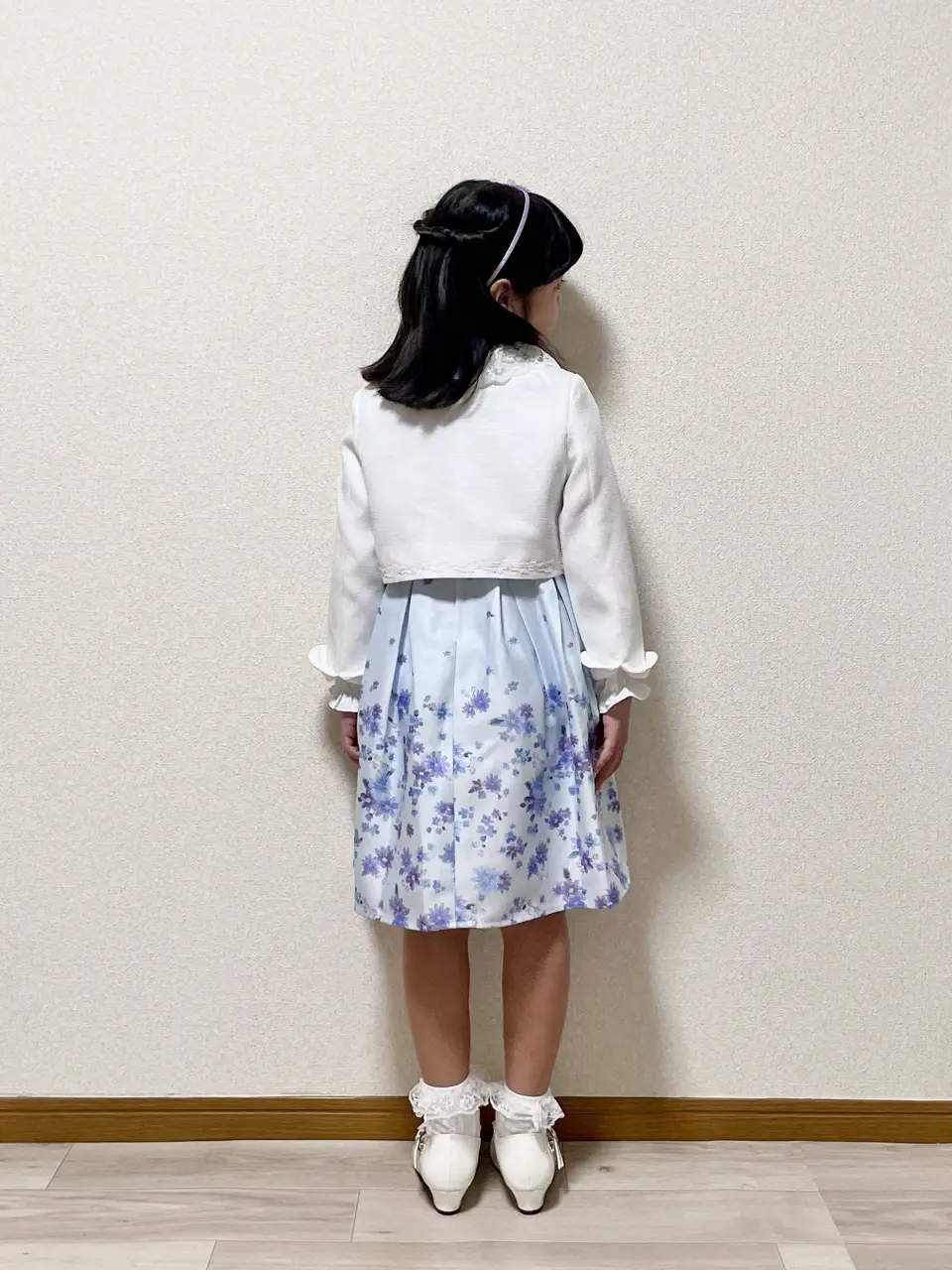 ANY MIKA コーディネート画像