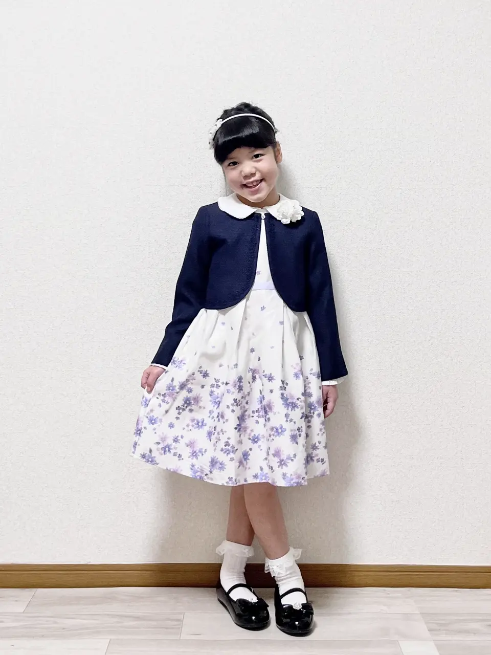  MIKA コーディネート画像