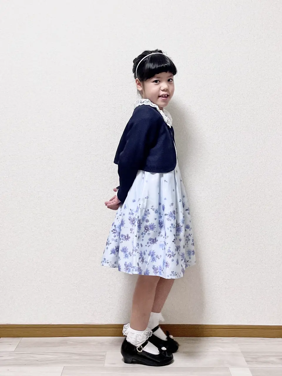 ANY MIKA コーディネート画像