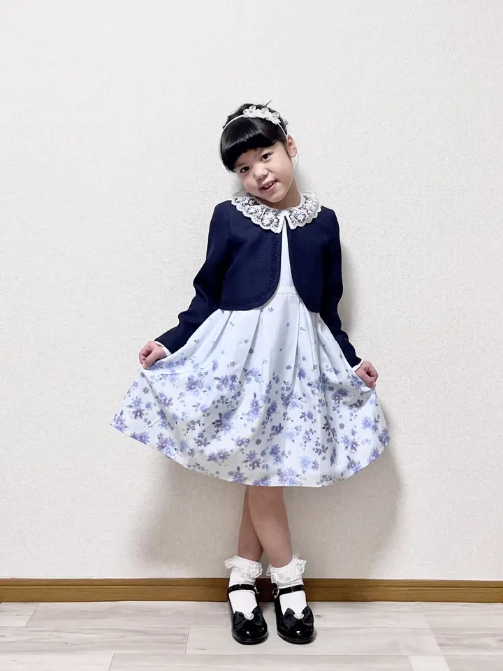 ANY MIKA コーディネート画像