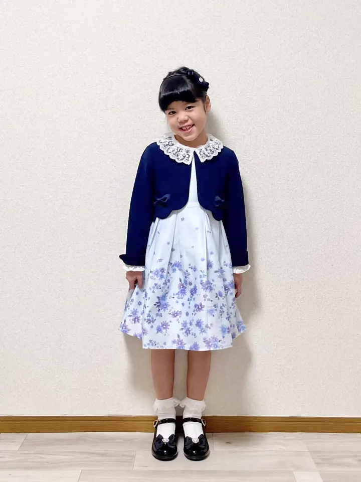 ANY MIKA コーディネート画像