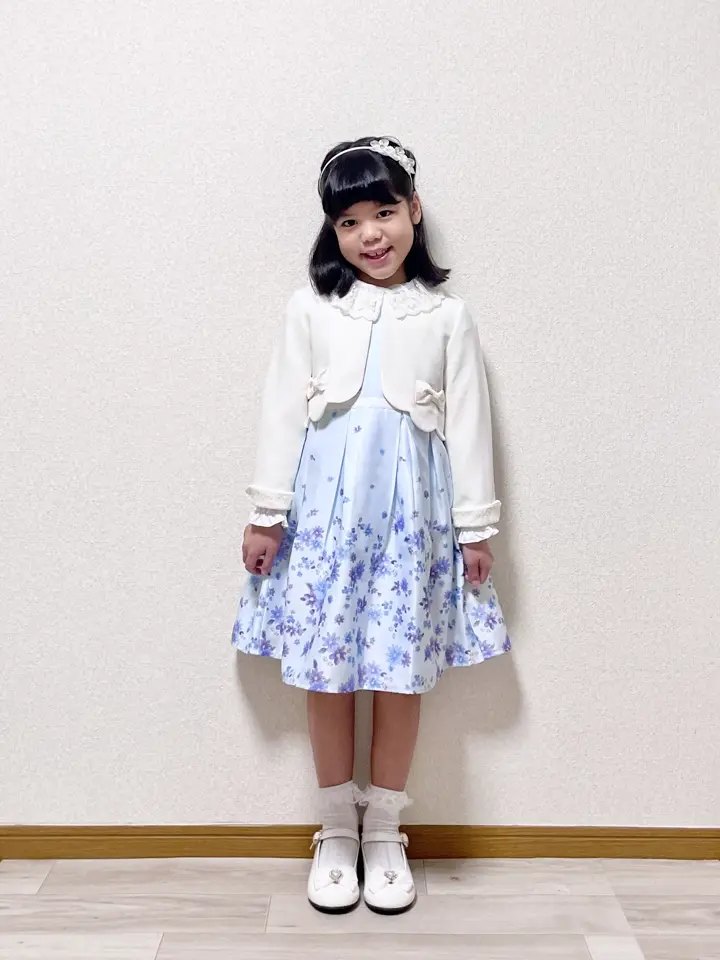 ANY MIKA コーディネート画像