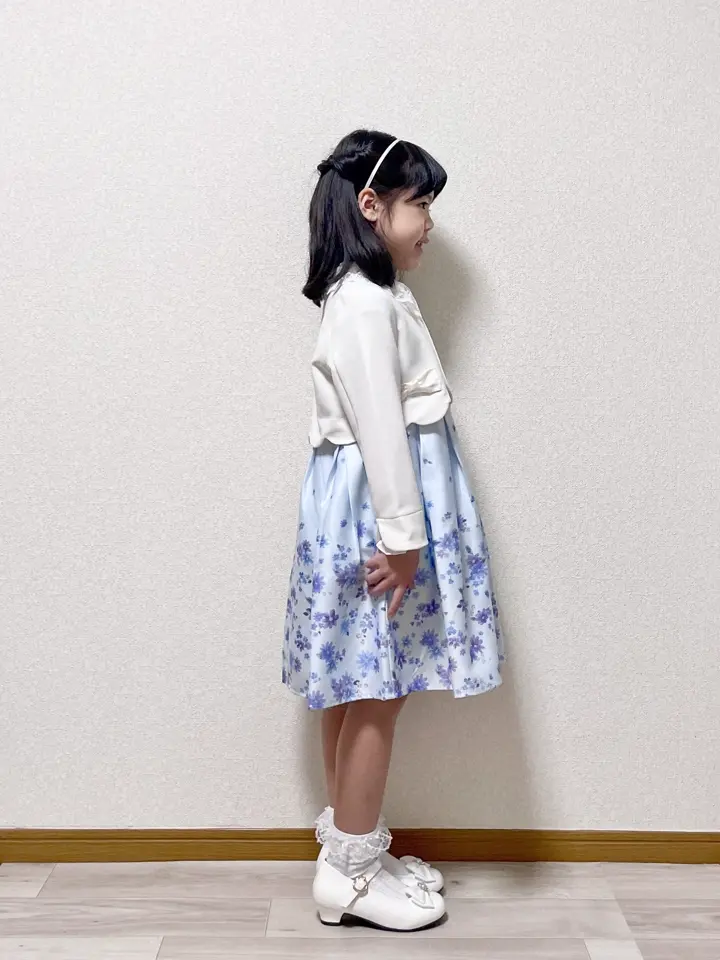 ANY MIKA コーディネート画像