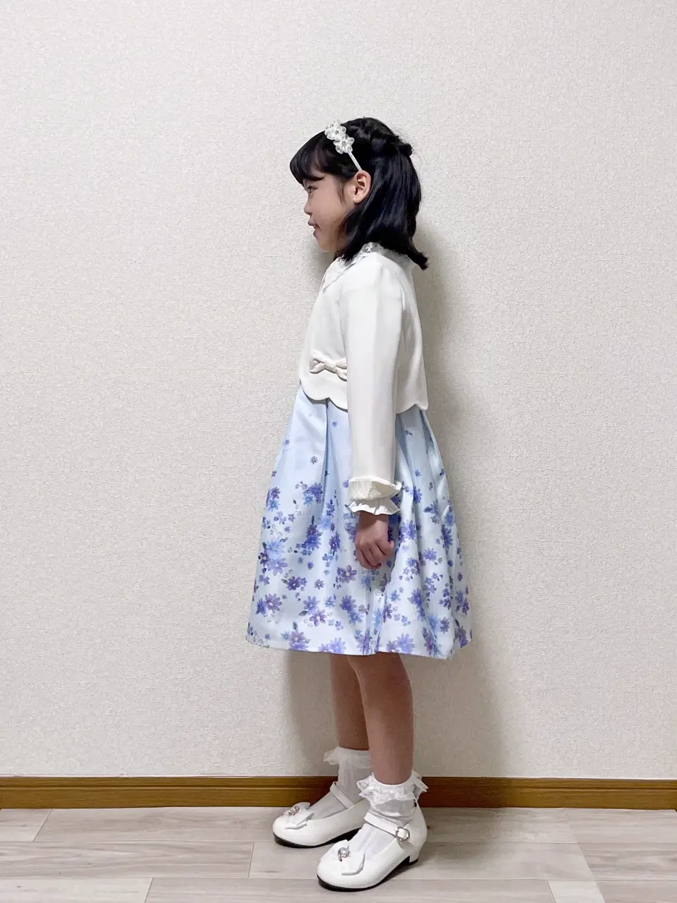 ANY MIKA コーディネート画像