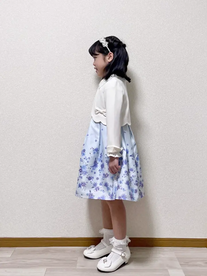 ANY MIKA コーディネート画像