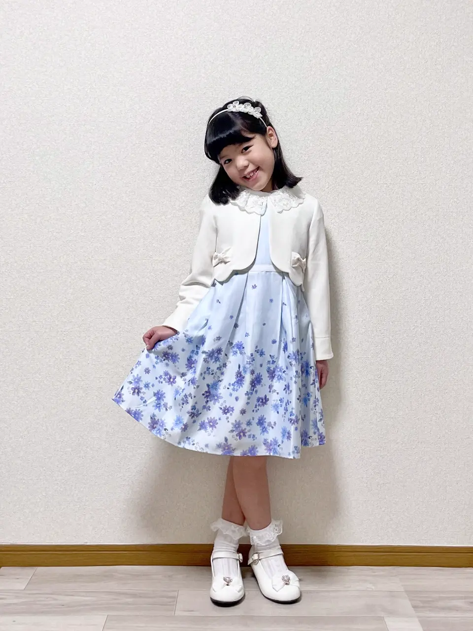 ANY MIKA コーディネート画像