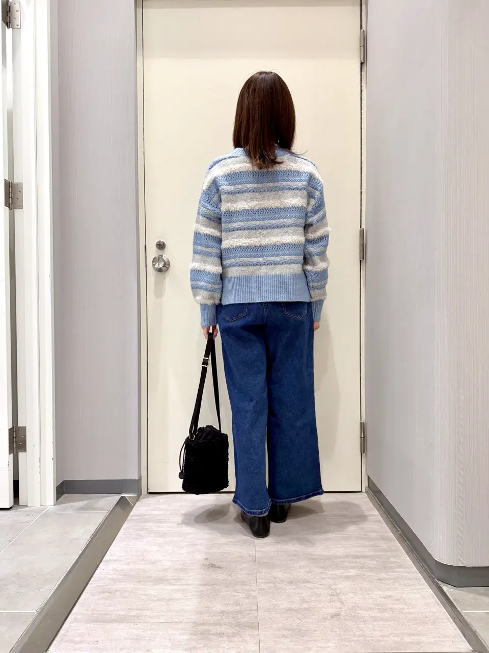 ANY 金井 コーディネート画像