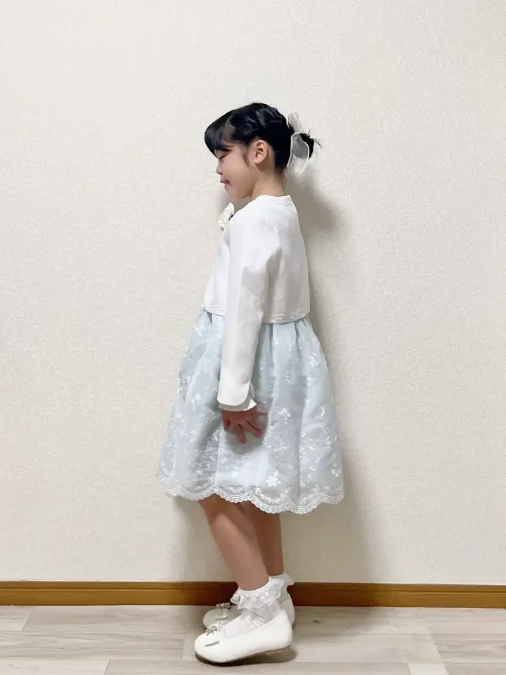 ANY MIKA コーディネート画像