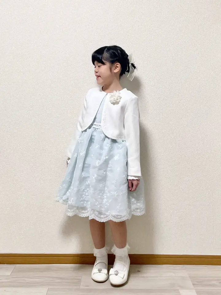 ANY MIKA コーディネート画像