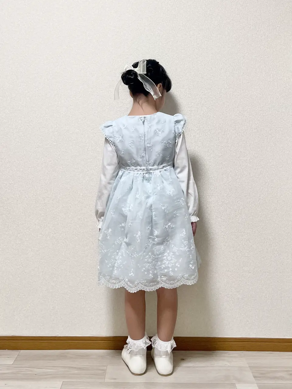 ANY MIKA コーディネート画像