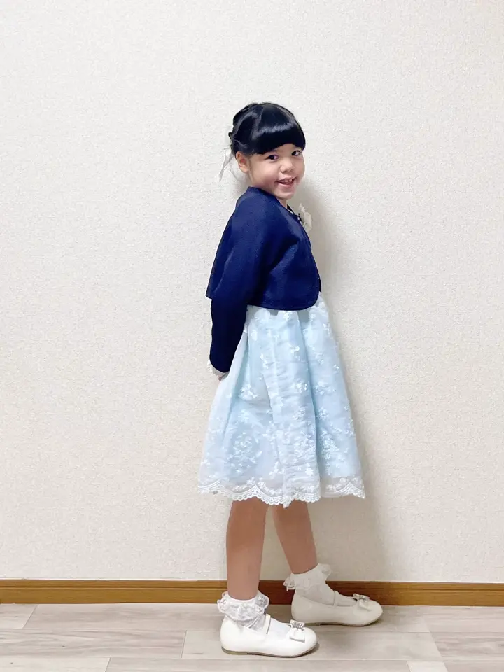 ANY MIKA コーディネート画像