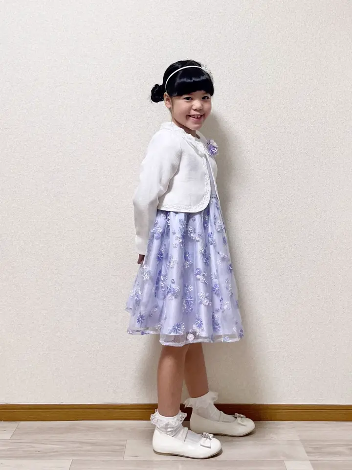 ANY MIKA コーディネート画像