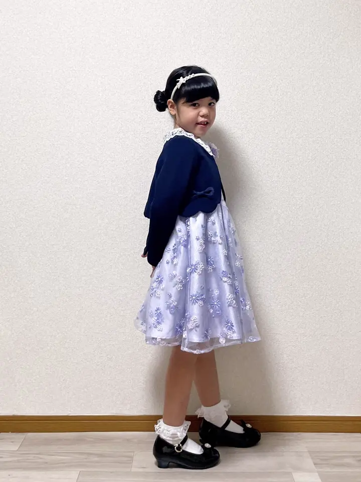 ANY MIKA コーディネート画像