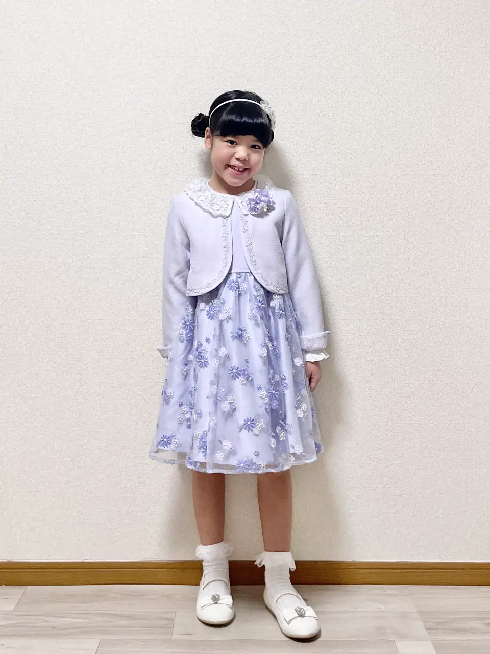 ANY MIKA コーディネート画像