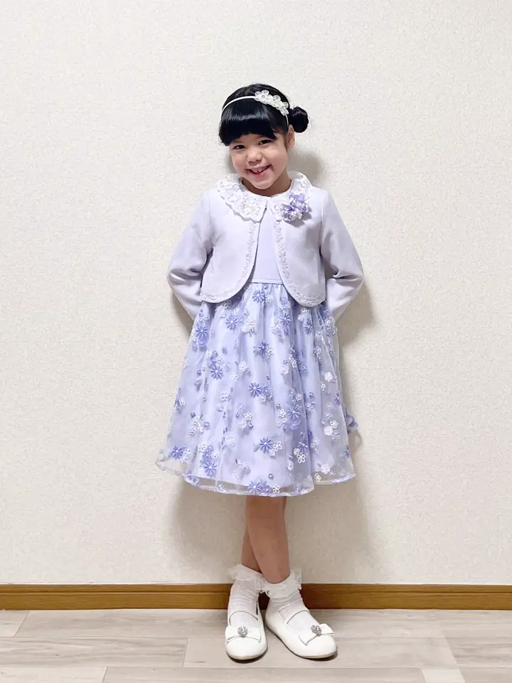 ANY MIKA コーディネート画像