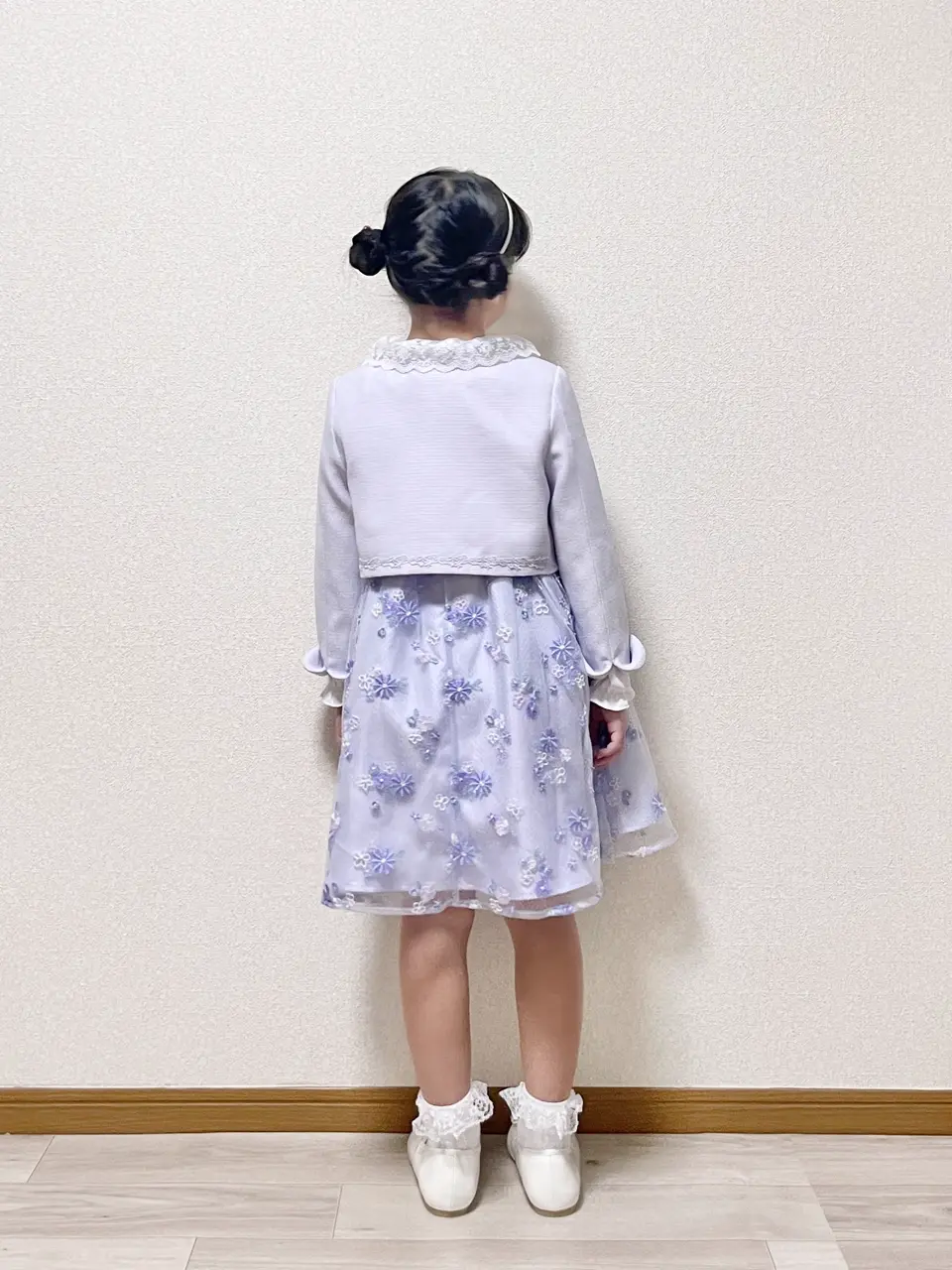 ANY MIKA コーディネート画像