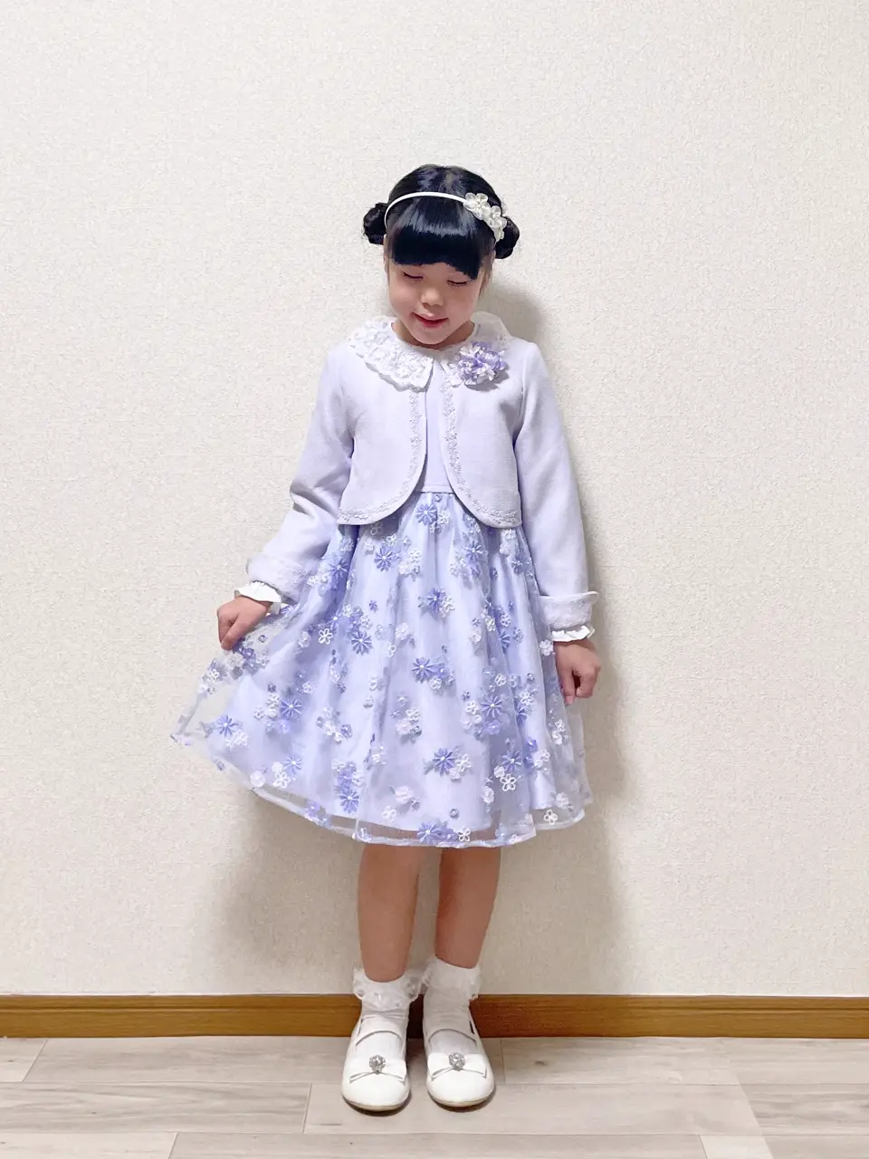 ANY MIKA コーディネート画像