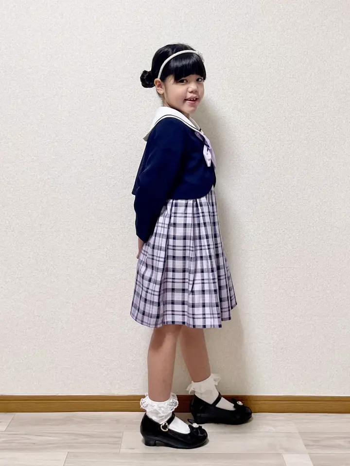 ANY MIKA コーディネート画像