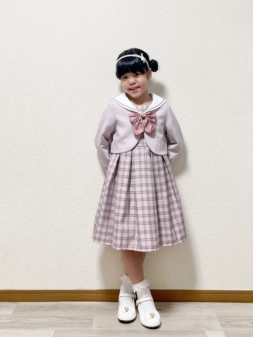 ANY MIKA コーディネート画像