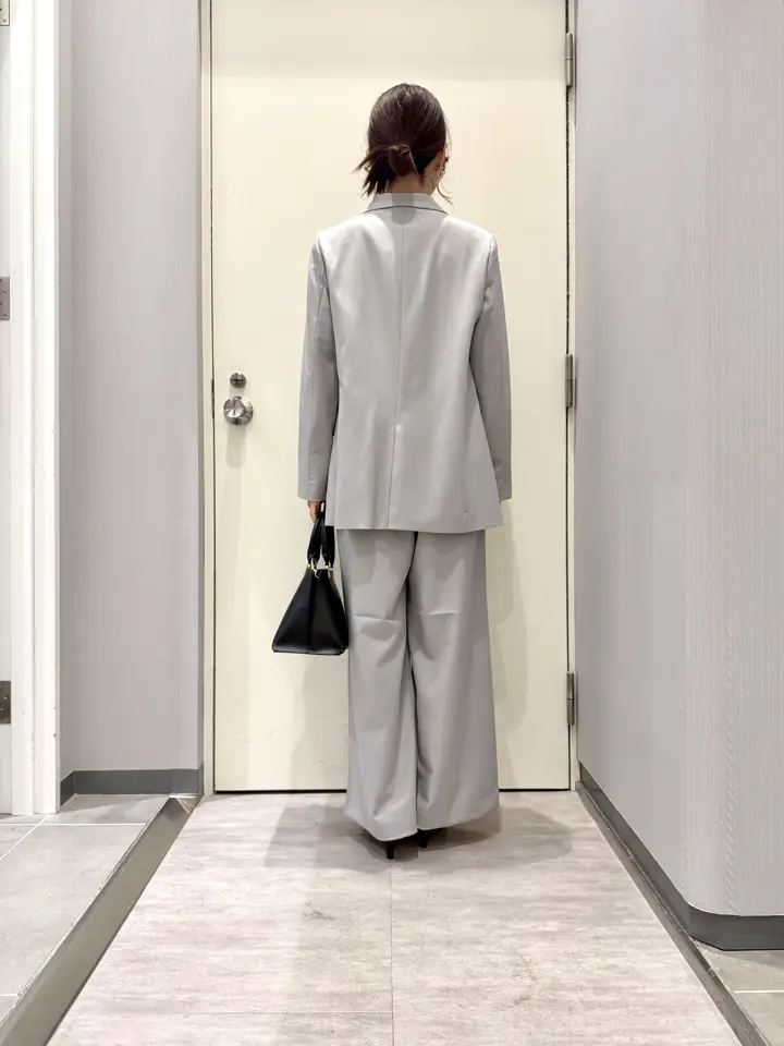 ANY 金井 コーディネート画像