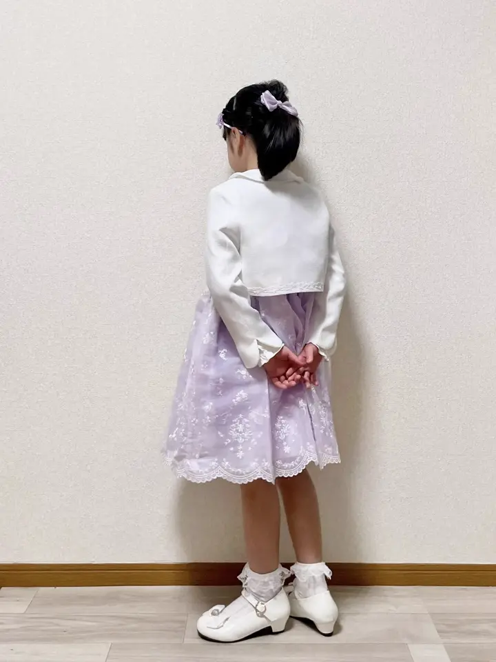 ANY MIKA コーディネート画像