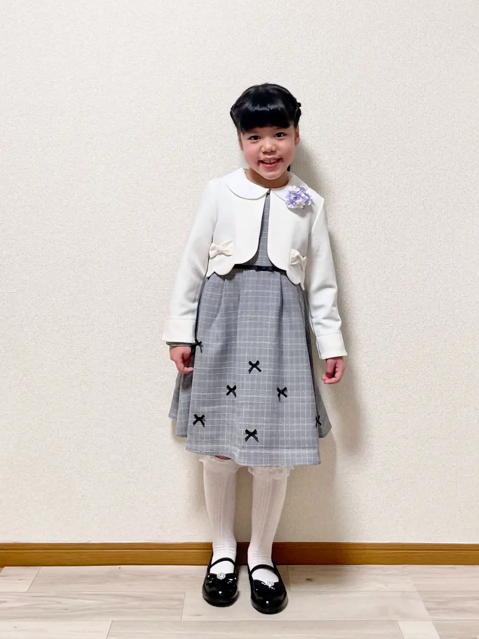 ANY MIKA コーディネート画像