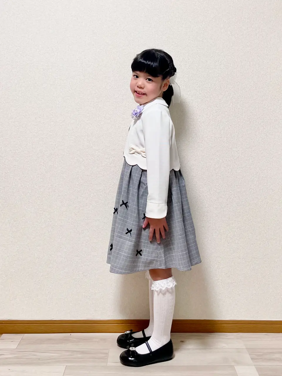 ANY MIKA コーディネート画像