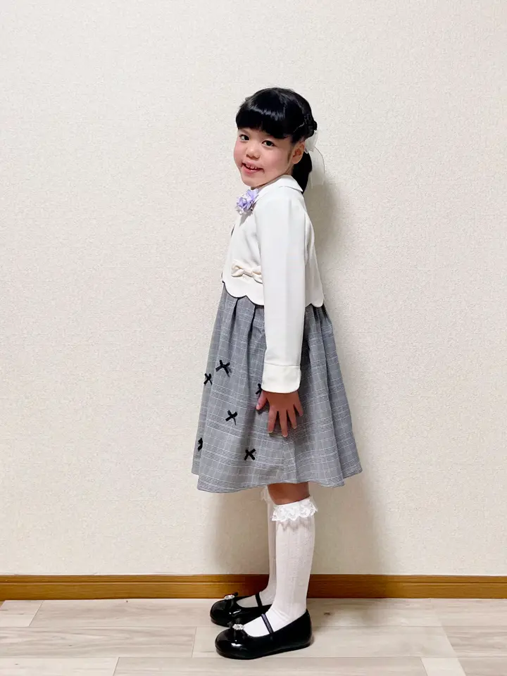 ANY MIKA コーディネート画像