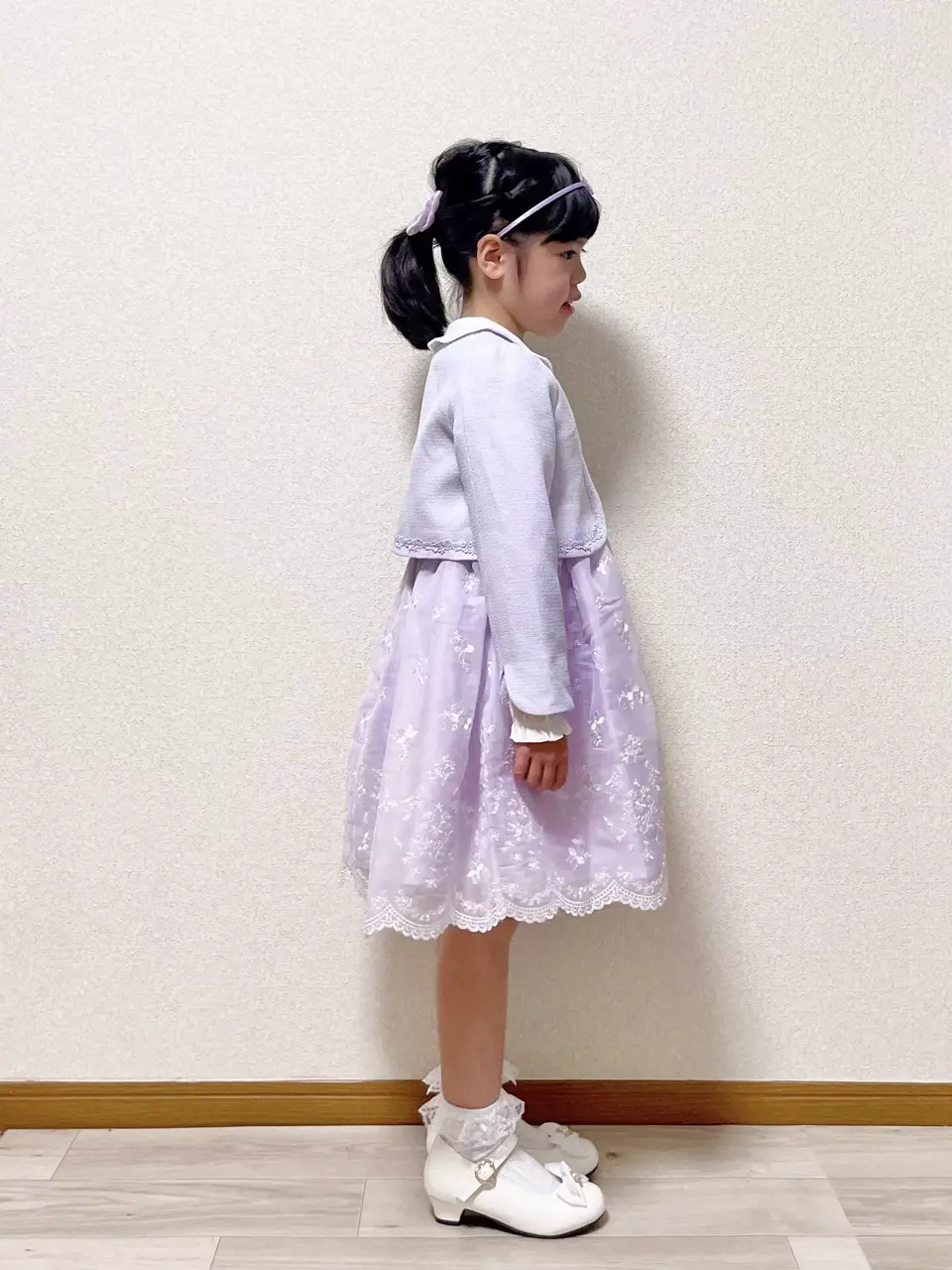 ANY MIKA コーディネート画像