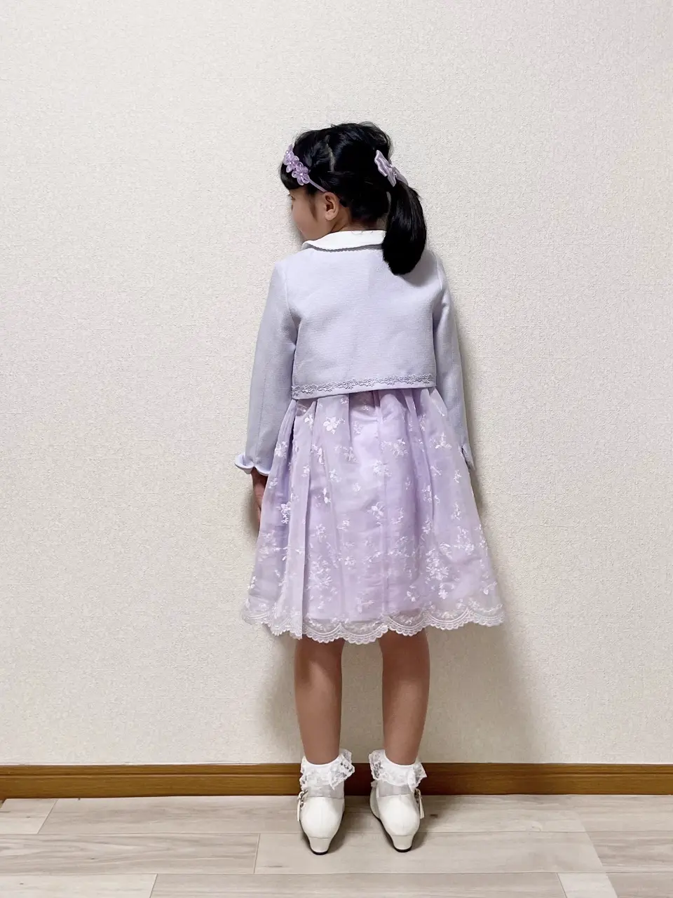 ANY MIKA コーディネート画像